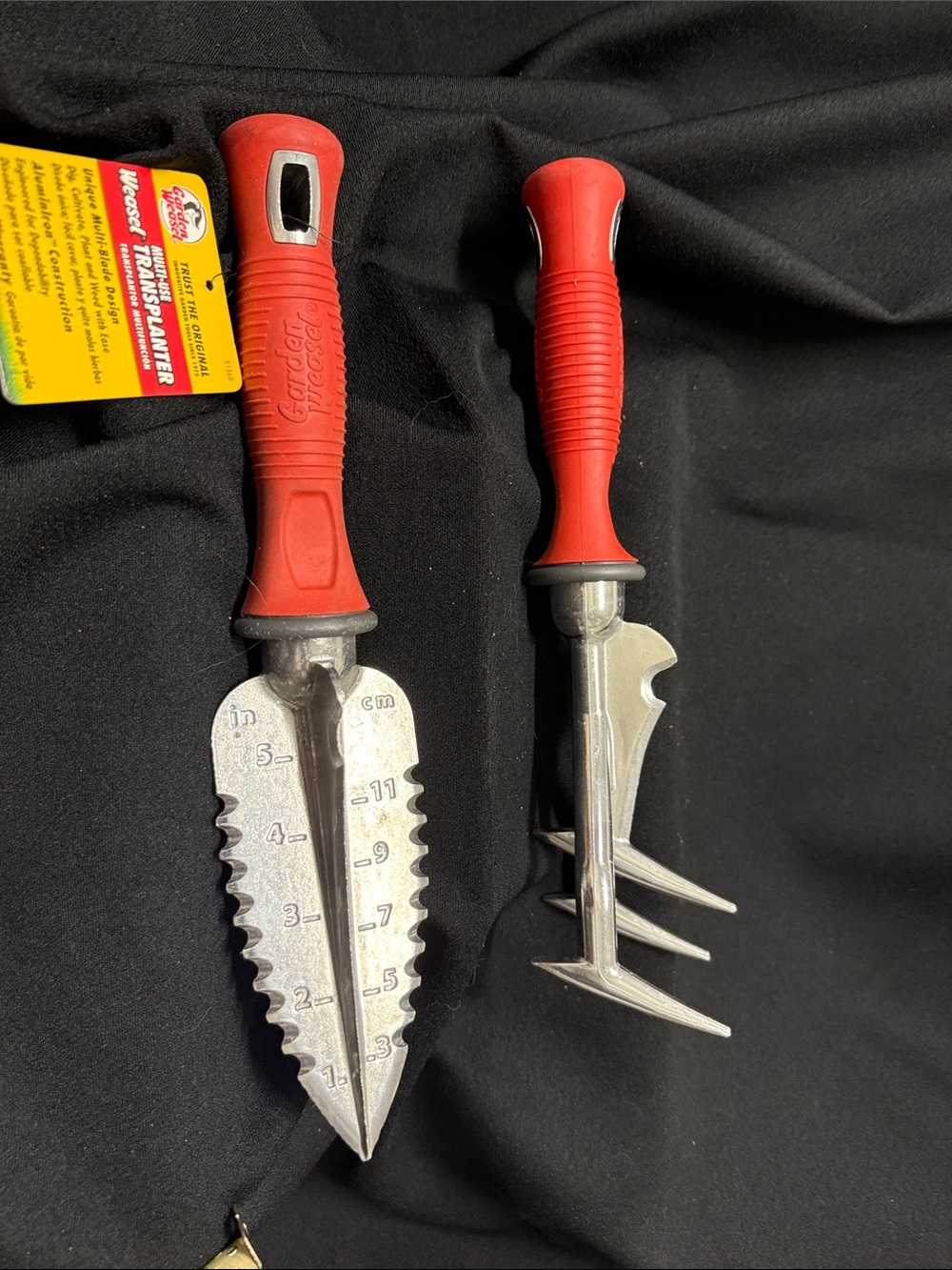 Garden Weasel Transplanter and Cultivator Set  No-rust aluminum comfort grip